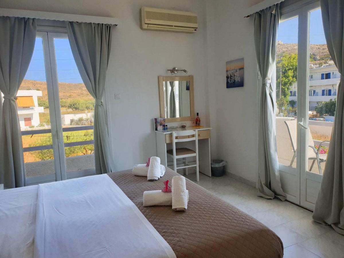 Syros Holidays Vári Eksteriør bilde
