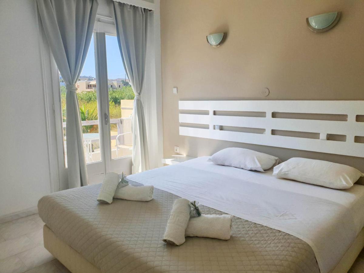 Syros Holidays Vári Eksteriør bilde