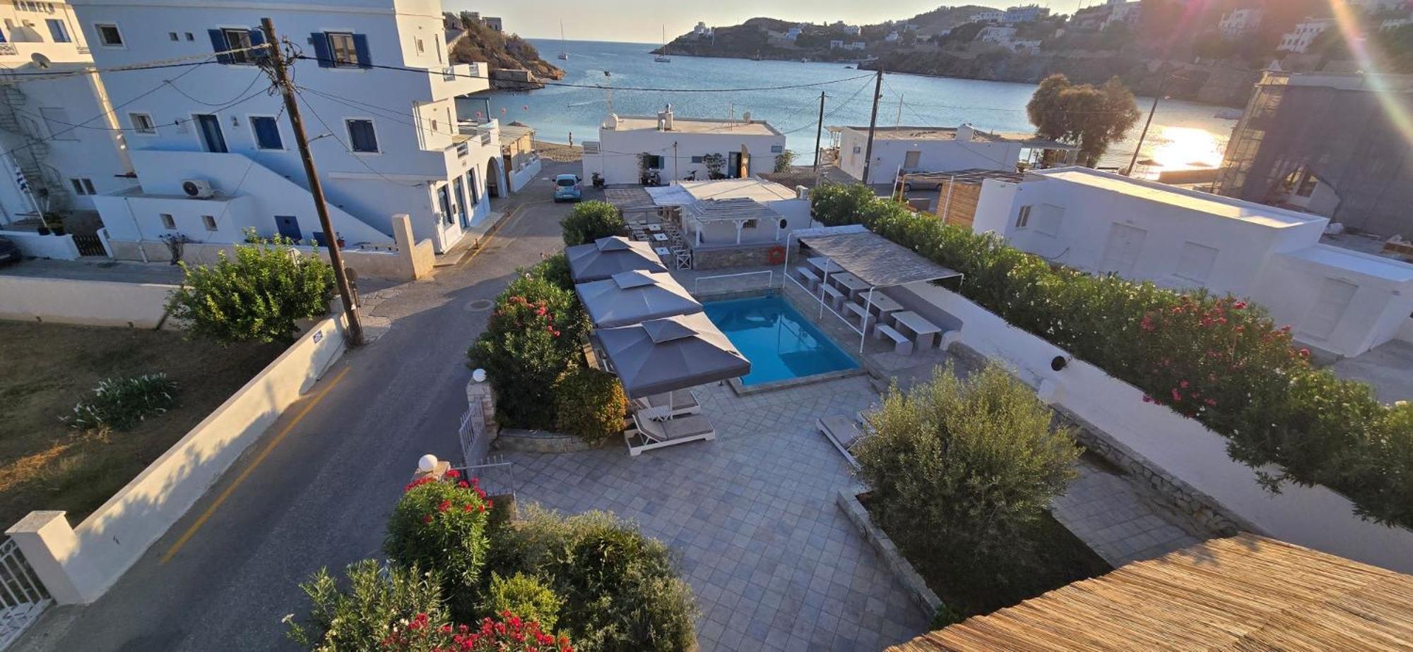 Syros Holidays Vári Eksteriør bilde