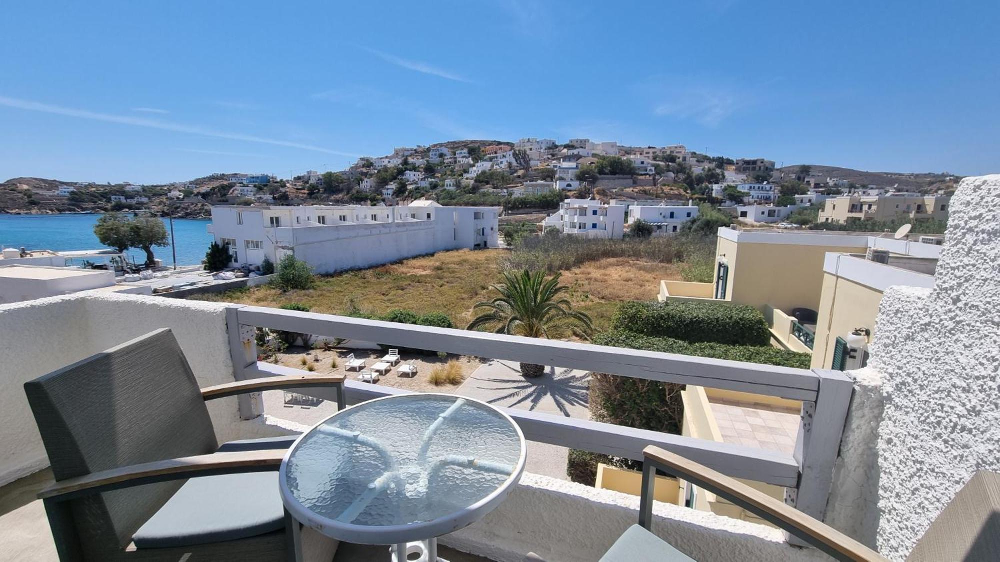 Syros Holidays Vári Eksteriør bilde
