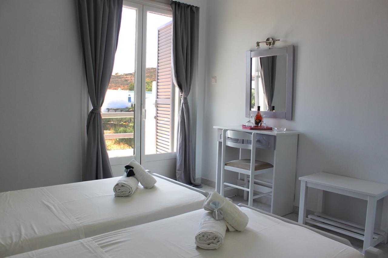 Syros Holidays Vári Eksteriør bilde