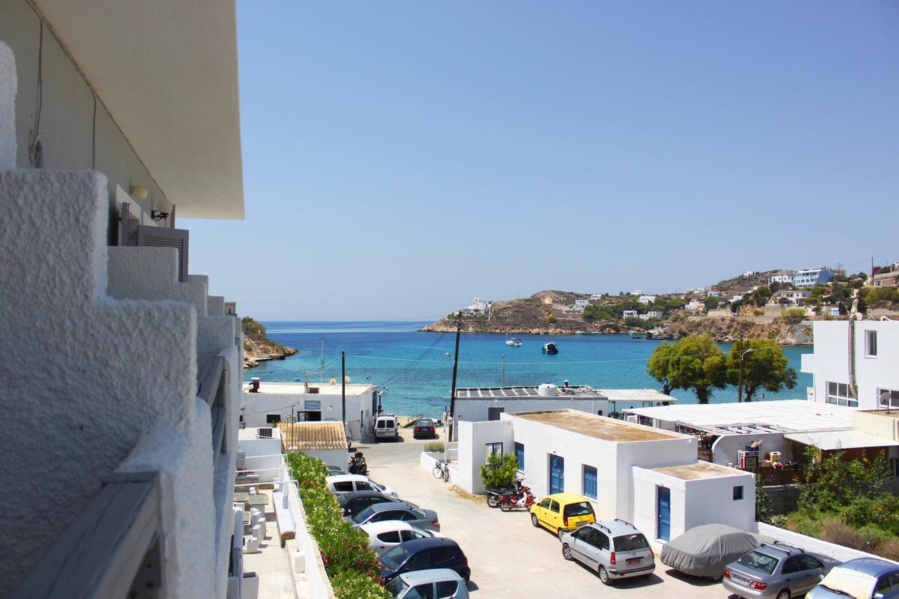 Syros Holidays Vári Eksteriør bilde