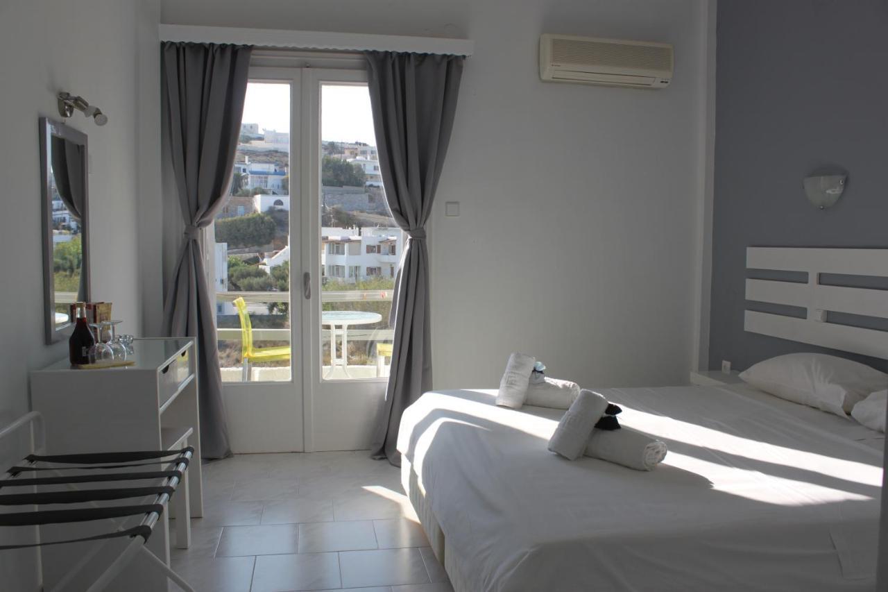 Syros Holidays Vári Eksteriør bilde